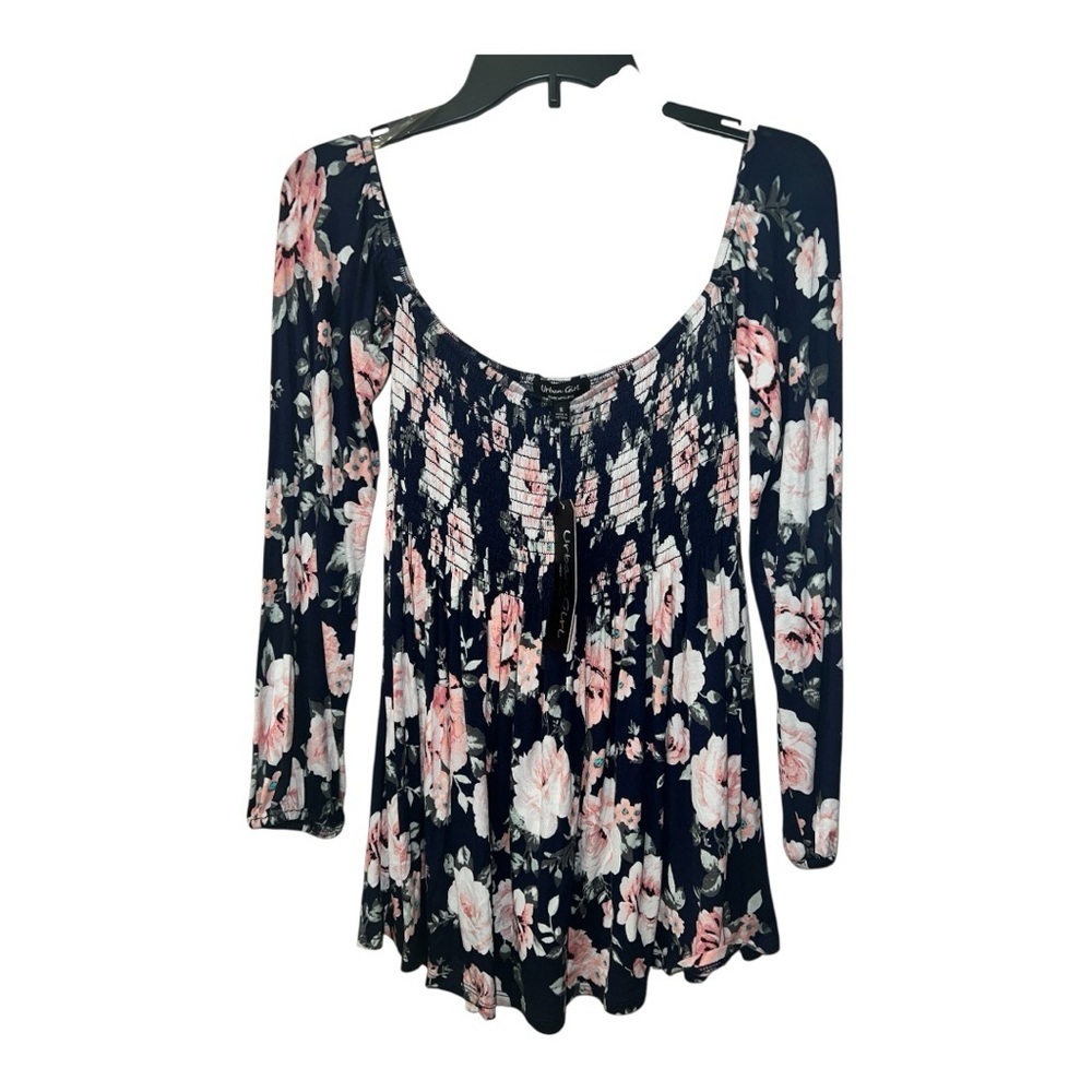 Urban Girl Floral Print Long Sleeve Women's Blouse size Small Ruching to bodice